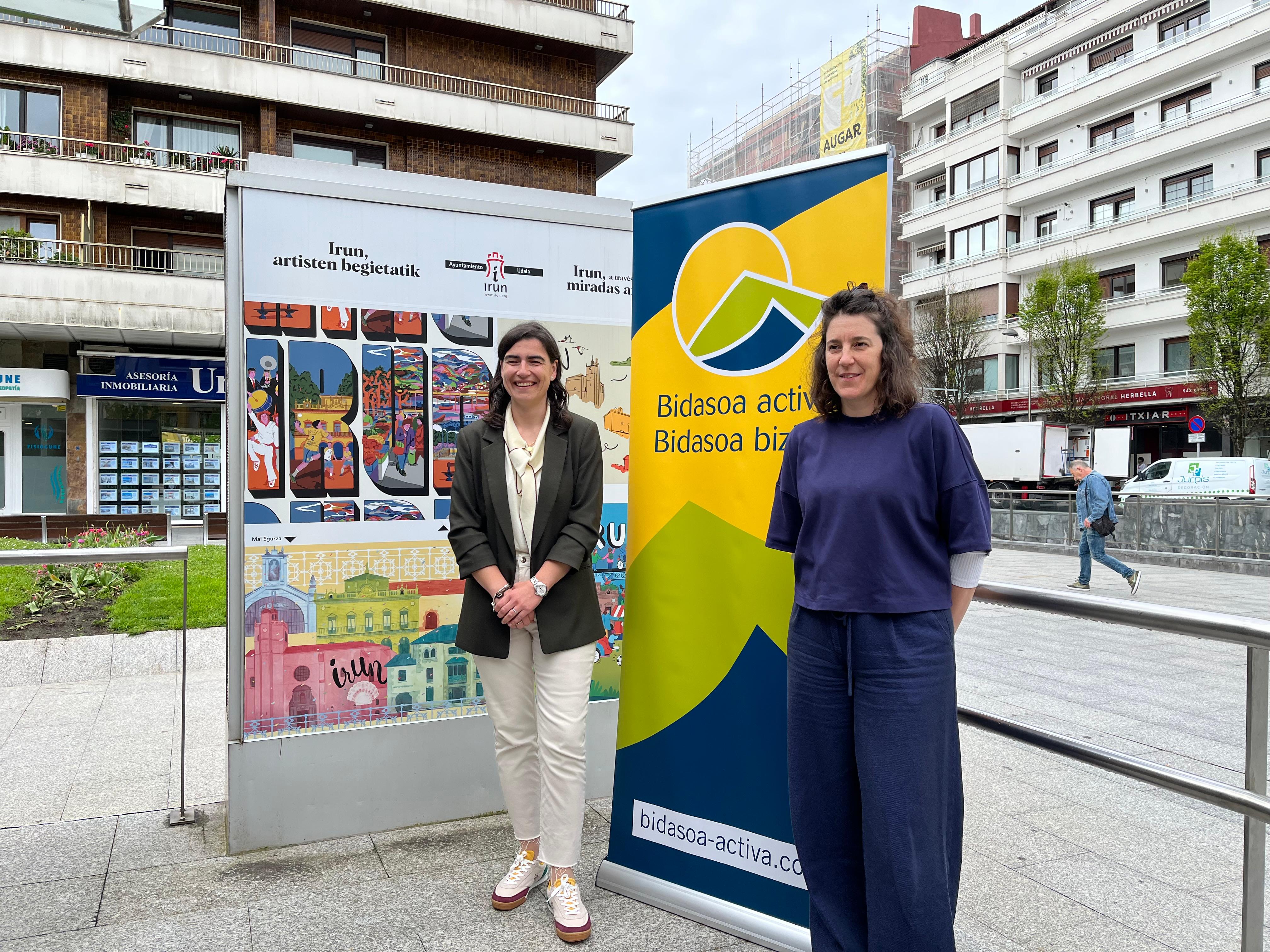 Nuria Alzaga, presidenta de Bidasoa Activa junto a Estitxu Urtizberea, vicepresidenta de Bidasoa Activa.