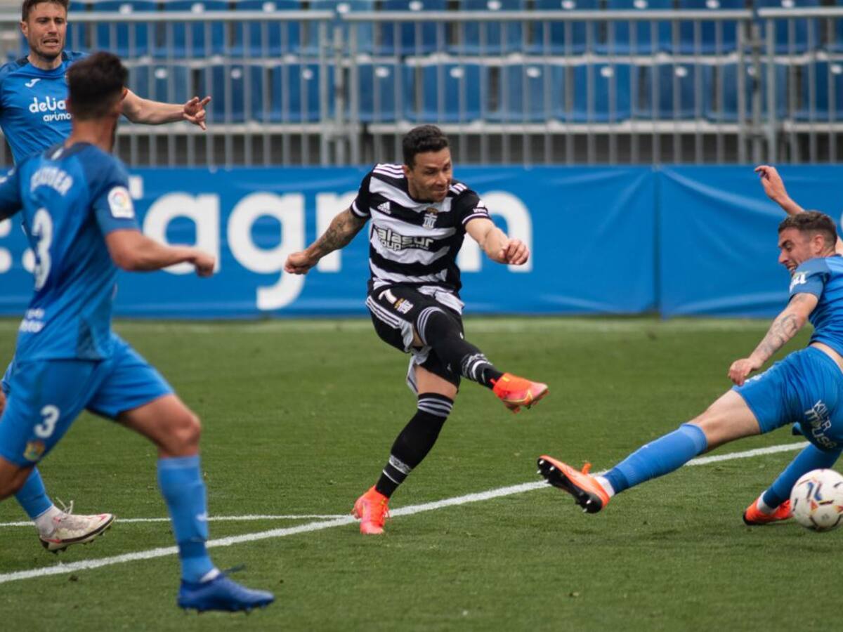 Rubén Castro: "Sabemos los que nos jugamos, tenemos que ganar el próximo partido"