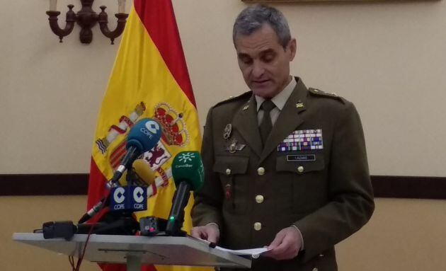 El General Jefe de la Brigada, José Aroldo Lázaro, durante su intervención en la recepción a los periodistas en el Casino Militar