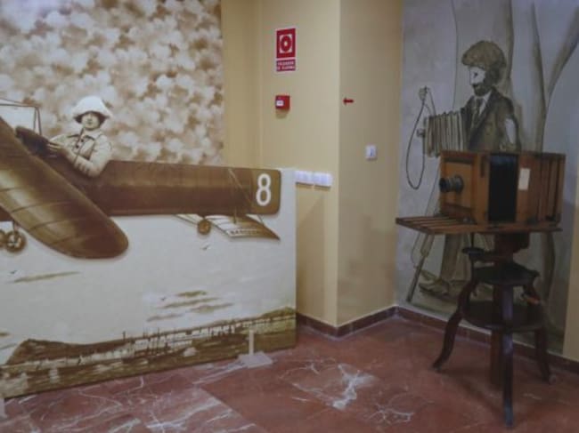 Exposición 'Imagen de mujer en el AHPA'