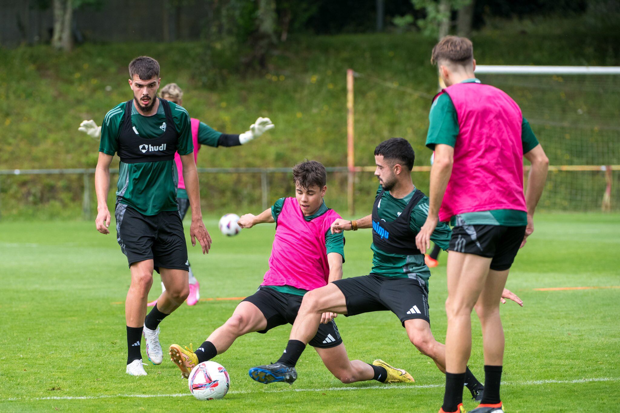 Entrenamiento de esta pretemporada del equipo verde (foto: Racing Club Ferrol)