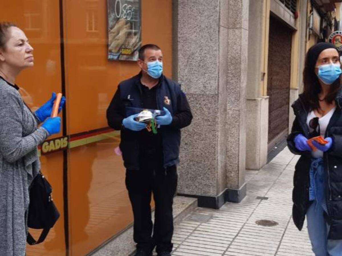 Alicia, voluntaria: "Nunca he sentido miedo por atender a personas con Covid19"