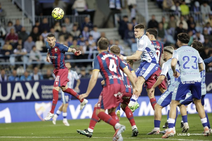 El Huesca volvía a fallar y regresa de vacío de Málaga