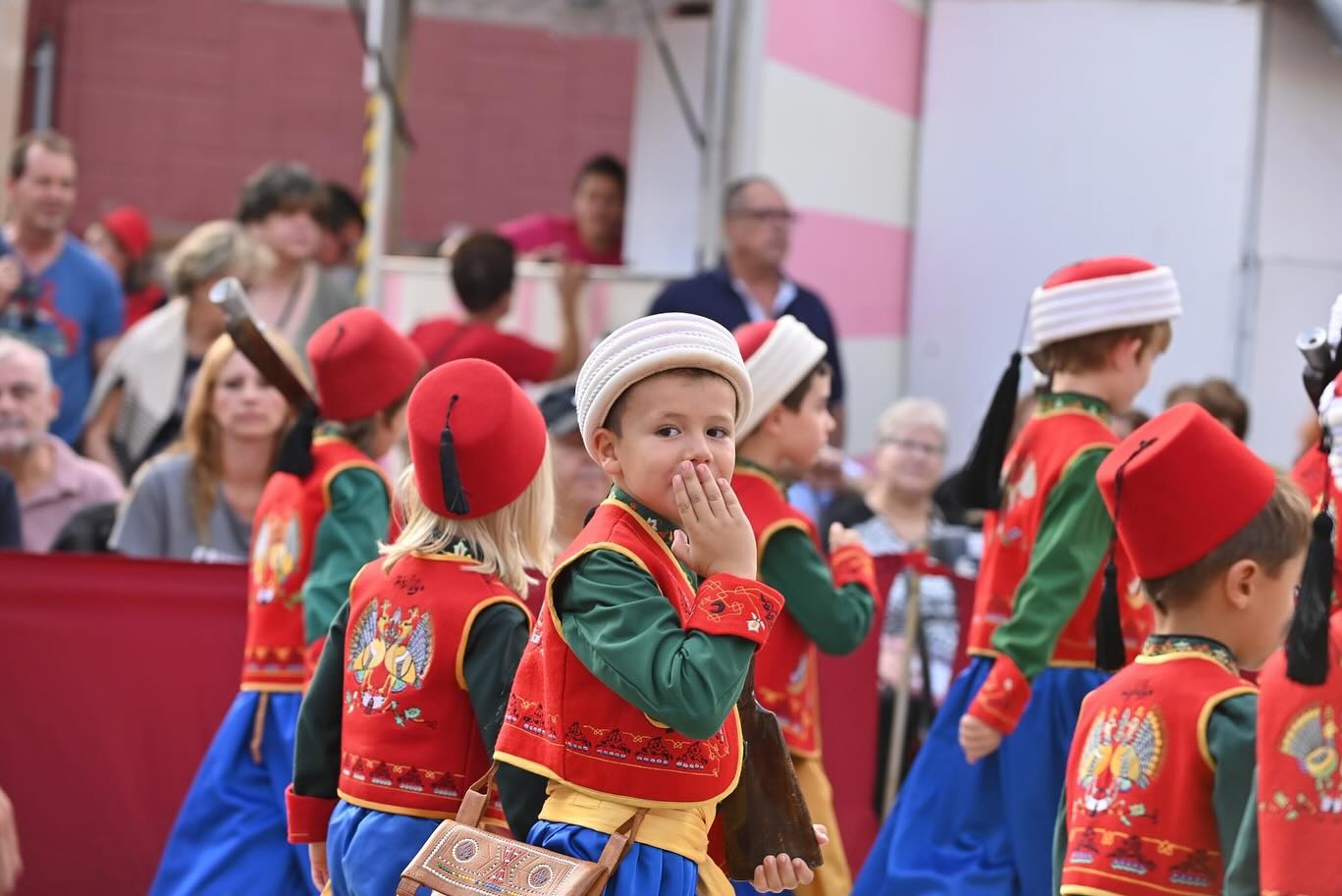 Bando Marroquí en el desfile de la Esperanza