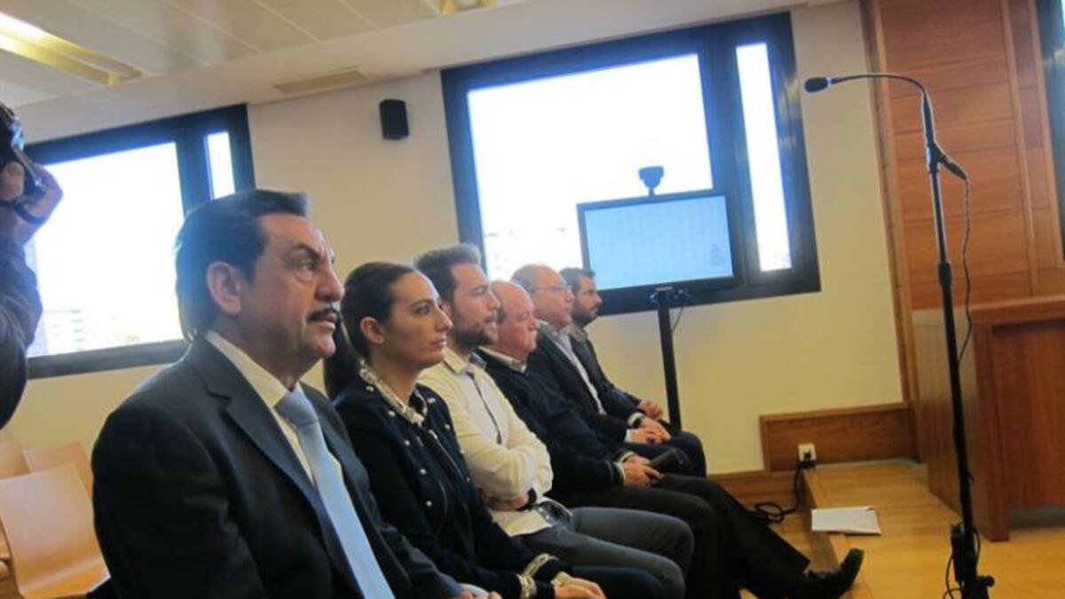 Condenan a 8 meses de prisión al exvicepresidente de la Diputación, Francisco Martínez