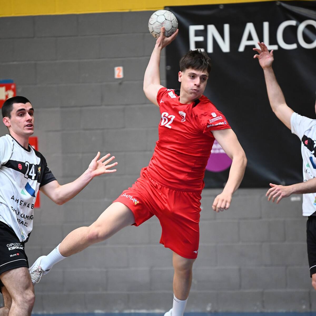 El Balonmano Alcobendas confirma su permanencia en División de Honor Plata Masculina tras ganar al Zarautz
