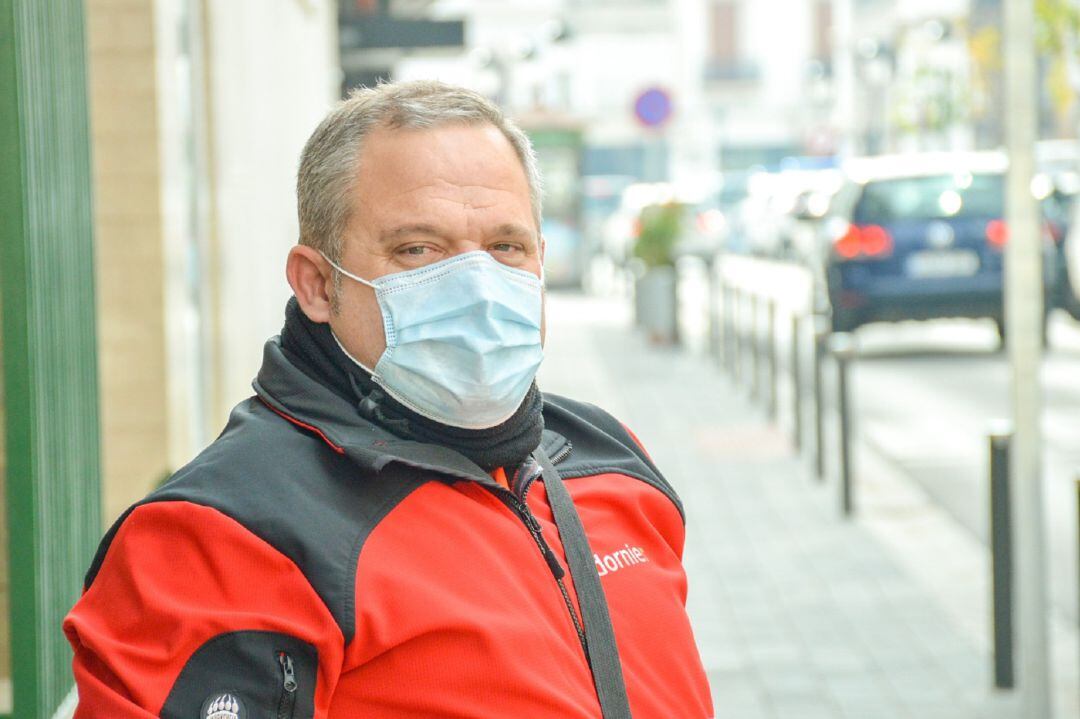 José Ángel Perona, trabajador de la ORA de Tomelloso que ha donado su paga extra de Navidad