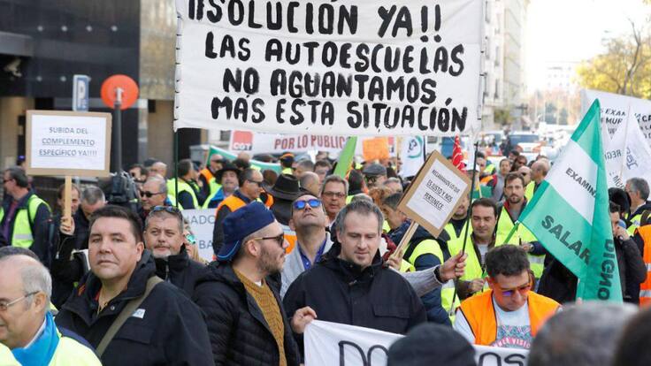 Los examinadores de Tráfico vuelven a la huelga