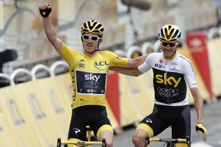 Froome y Thomas entran juntos en meta