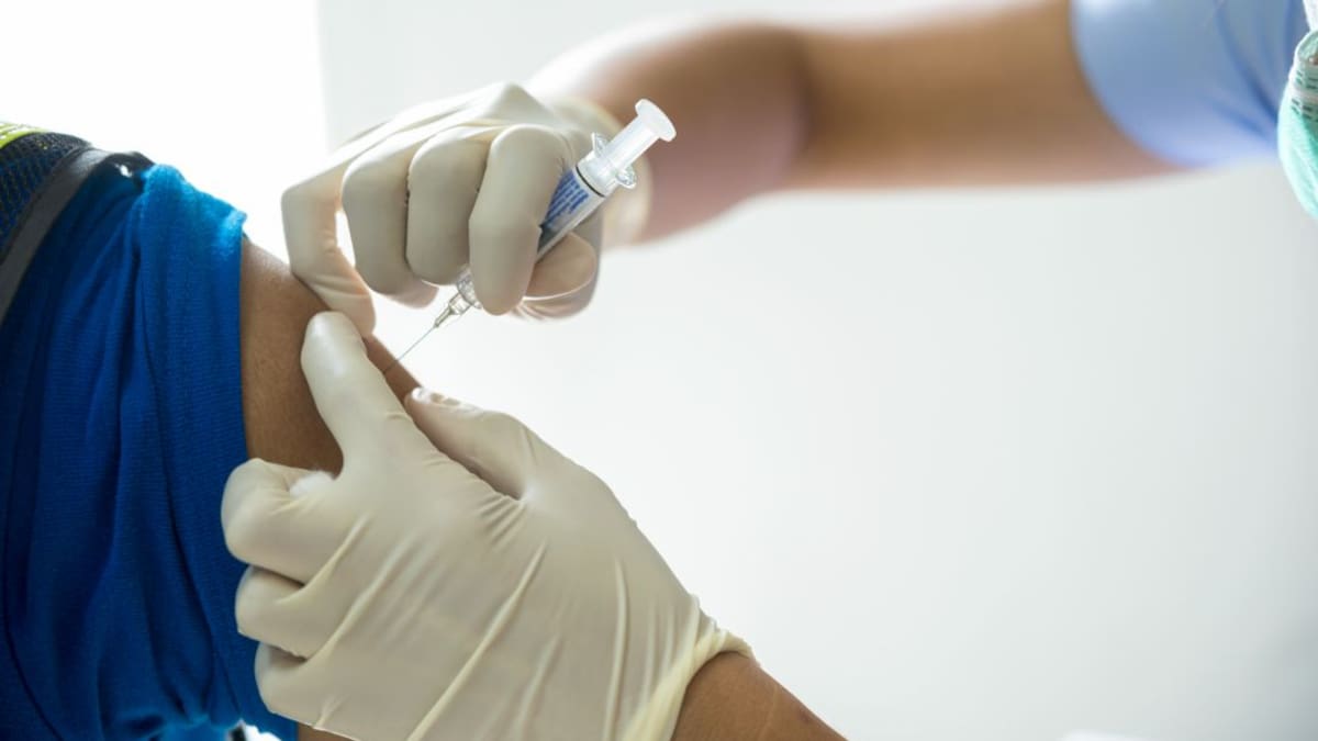 Asturias estima que el 60% de la población estará vacunada frente al COVID-19 en 2021