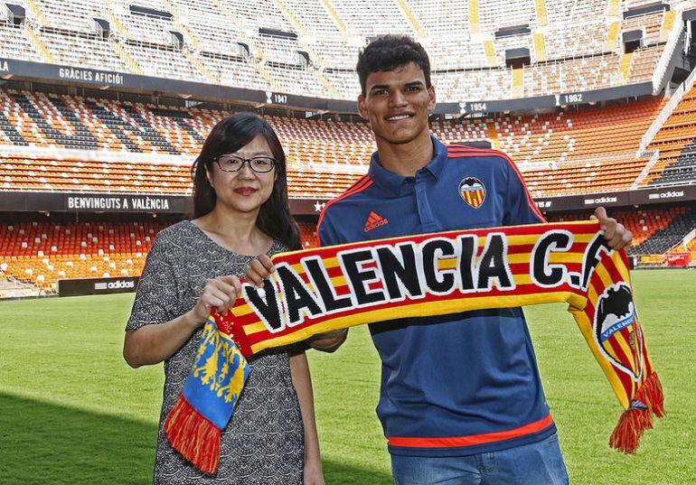 Danilo y Layhoon, en Mestalla