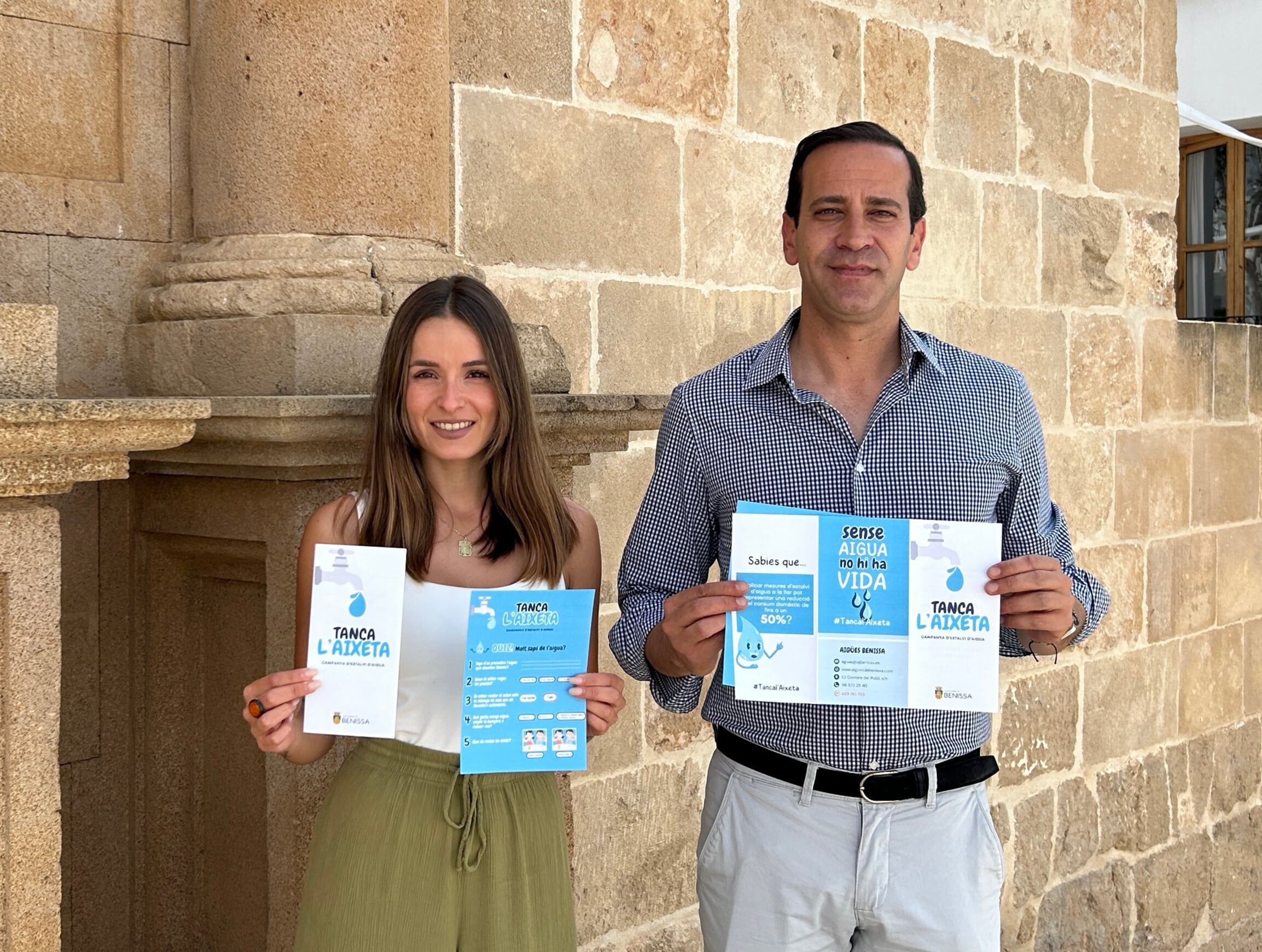 Virginia Perez, concejala de Educacion, y Arturo Poquet, alcalde de Benissa