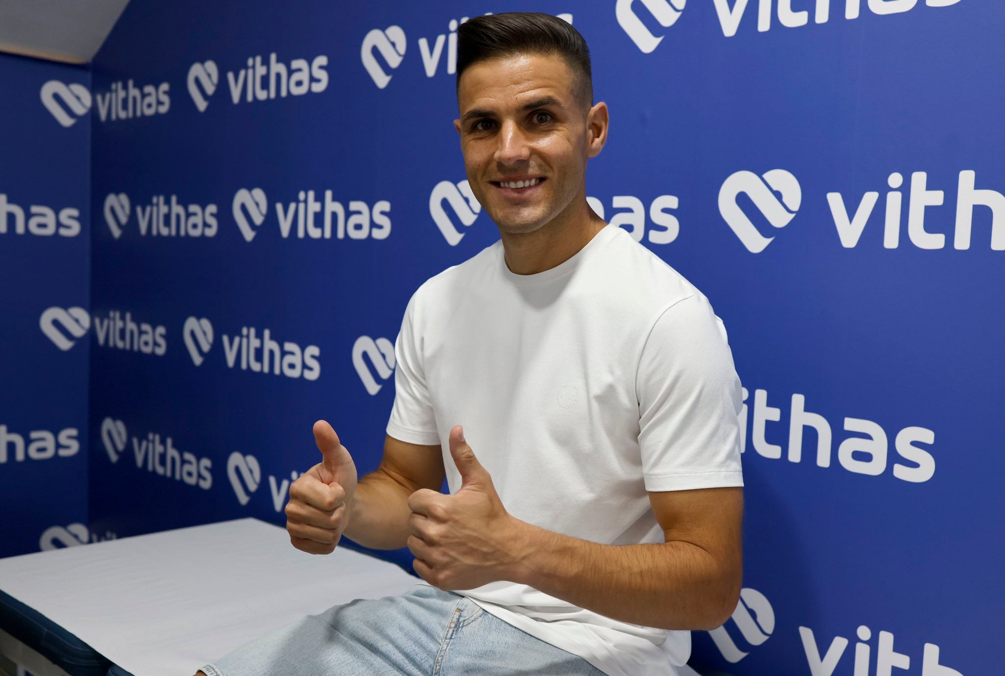 El centrocampista del Málaga Luismi Sánchez ya está recuperado de una lesión muscular