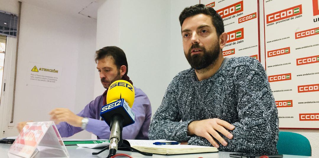 Miguel Ángel Salazar (izquierda) y Francisco Cantero (derecha) durante la rueda de prensa de CCOO