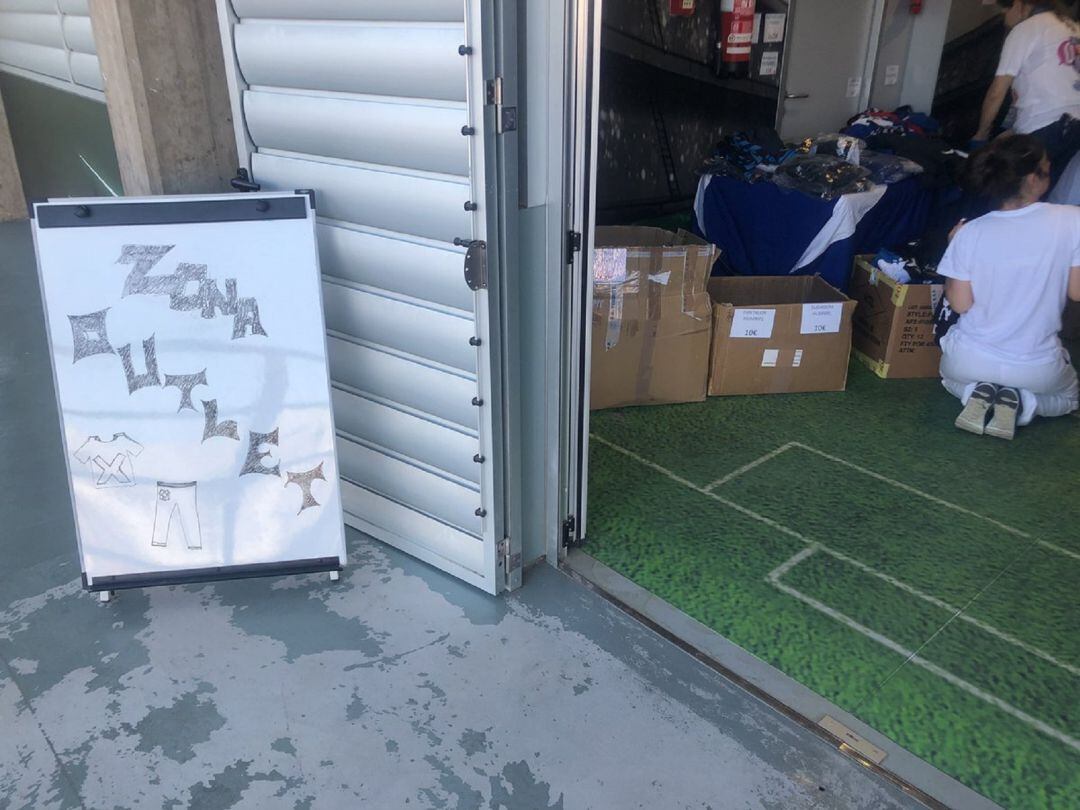 Aspecto del 'outlet' oficial del CD Tenerife.