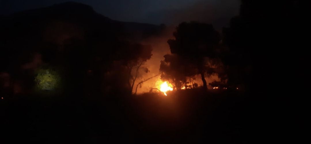 Imágenes del incendio declarado en Bélmez de la Moraleda.