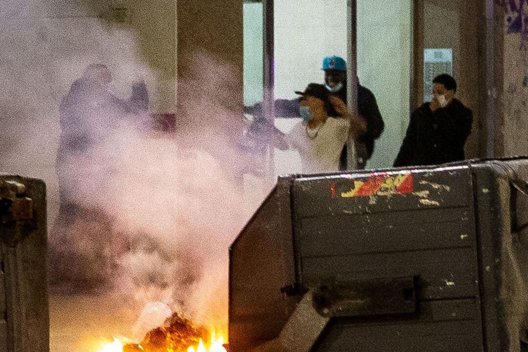 Las imágenes muestran el momento de la agresión al vecino de avanzada edad