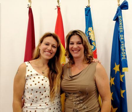 Las dos concejalas de Ciudadanos.