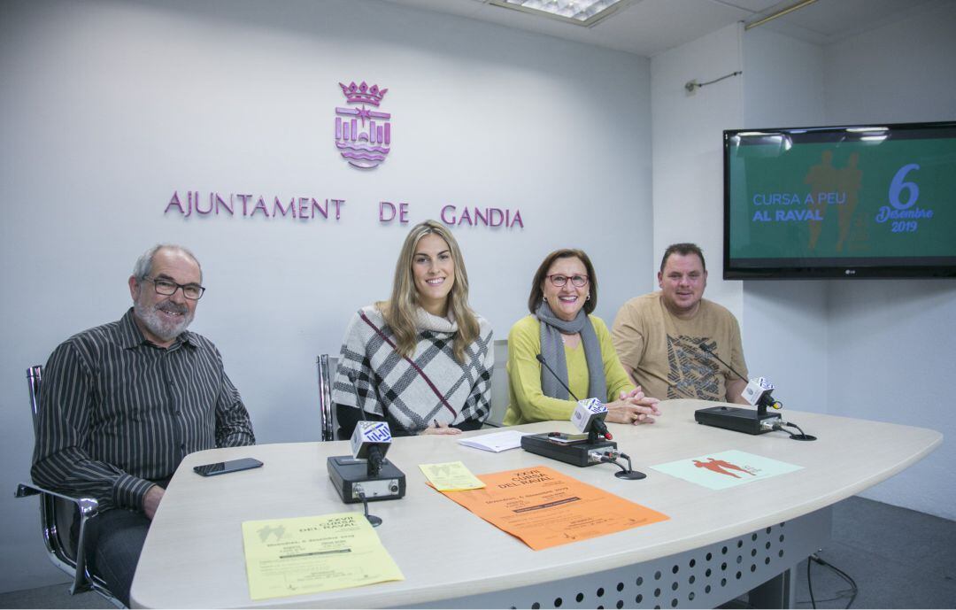 Presentación de la Cursa del Raval de Gandia 