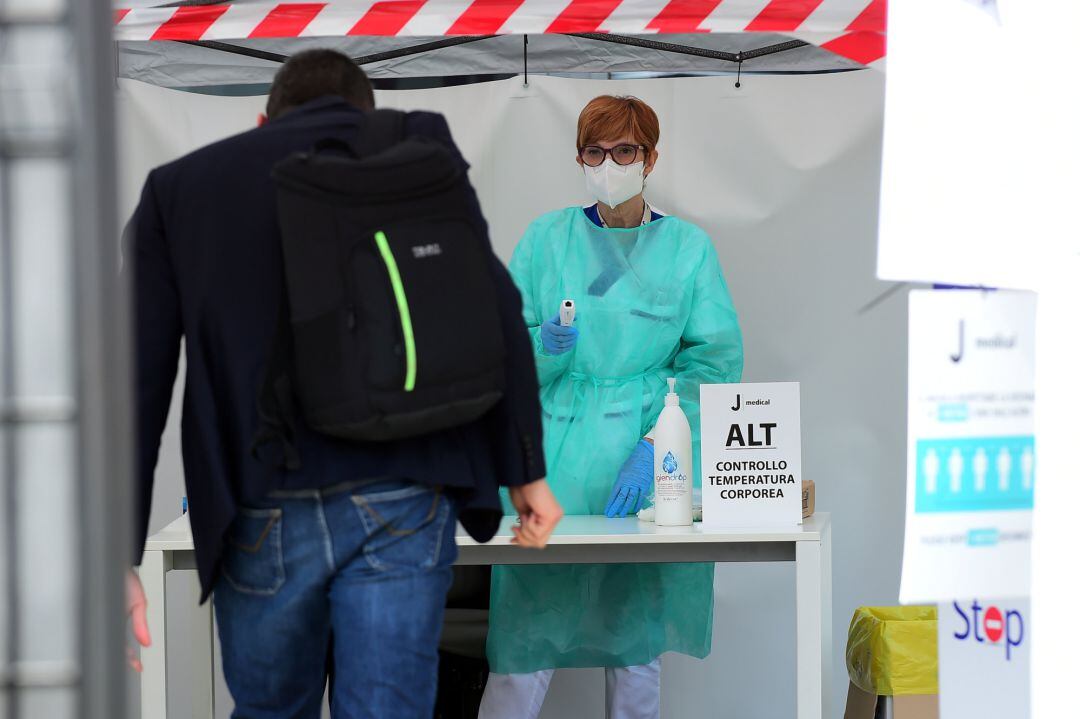 Un control de acceso a las instalaciones de la Juventus.