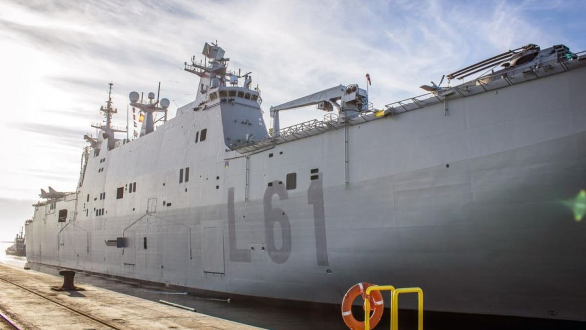 Pedro Sánchez realizará la comunicación de Navidad a las tropas desde el buque Juan Carlos I