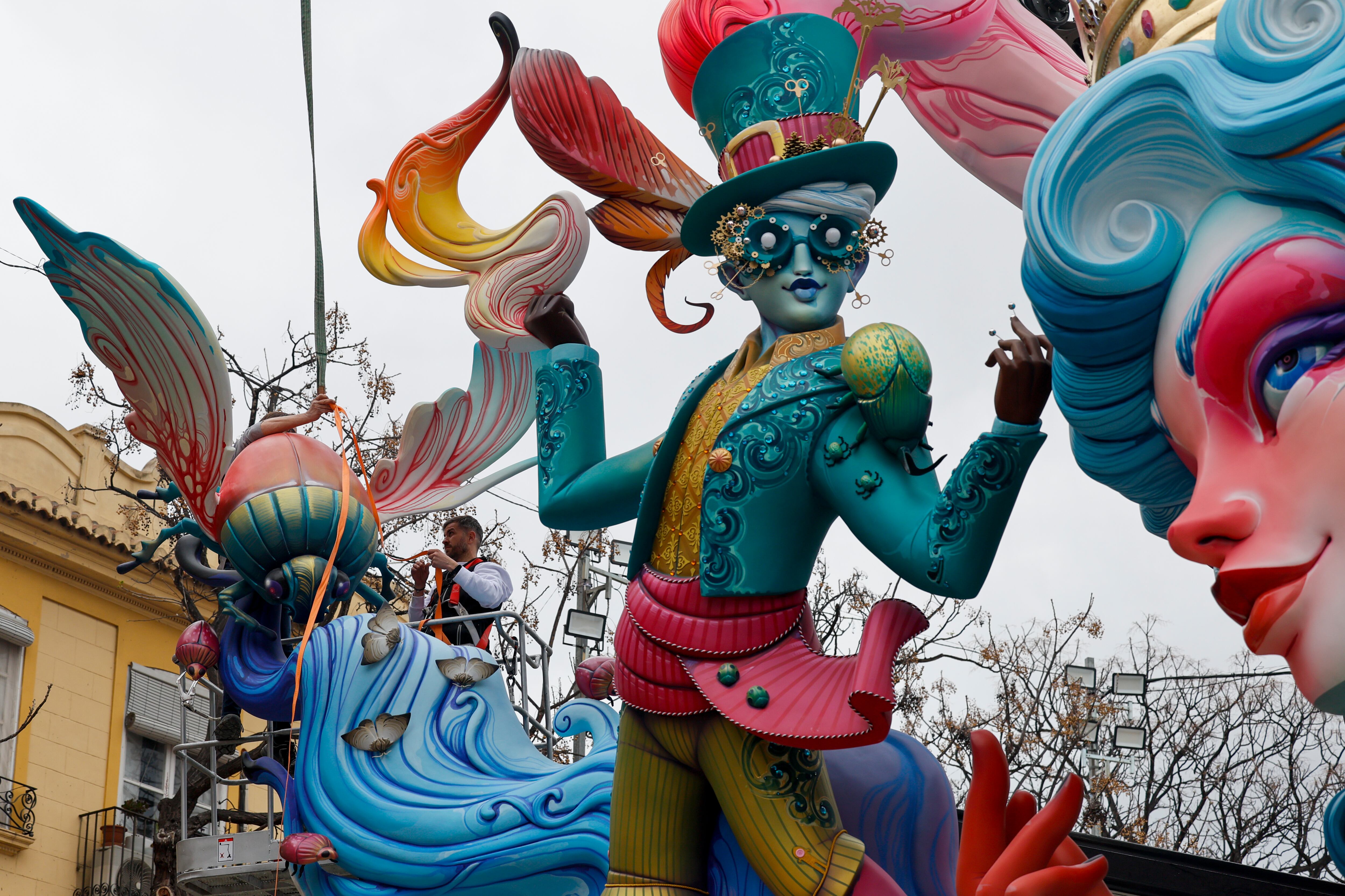 Los artistas falleros ven a la IA como una herramienta positiva: "No es el enemigo"