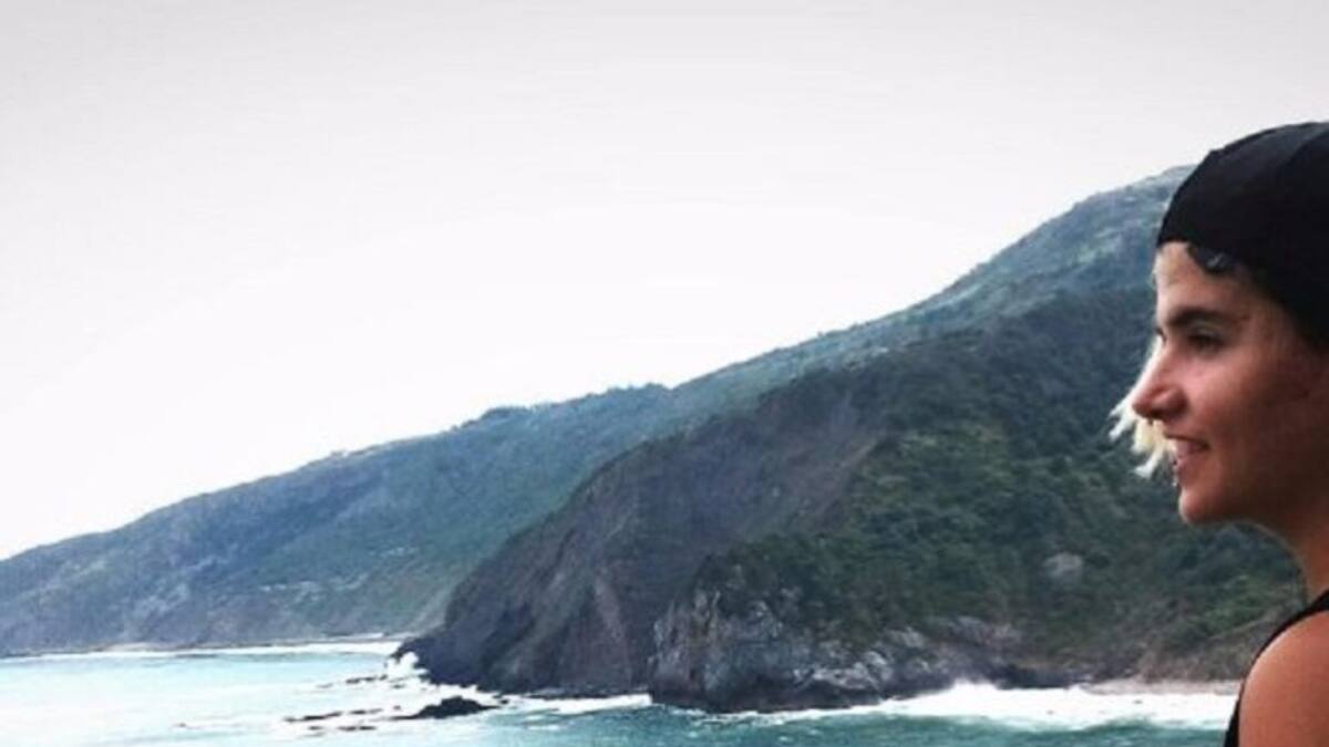 Lydia Cobain, poeta abulense en Youtube