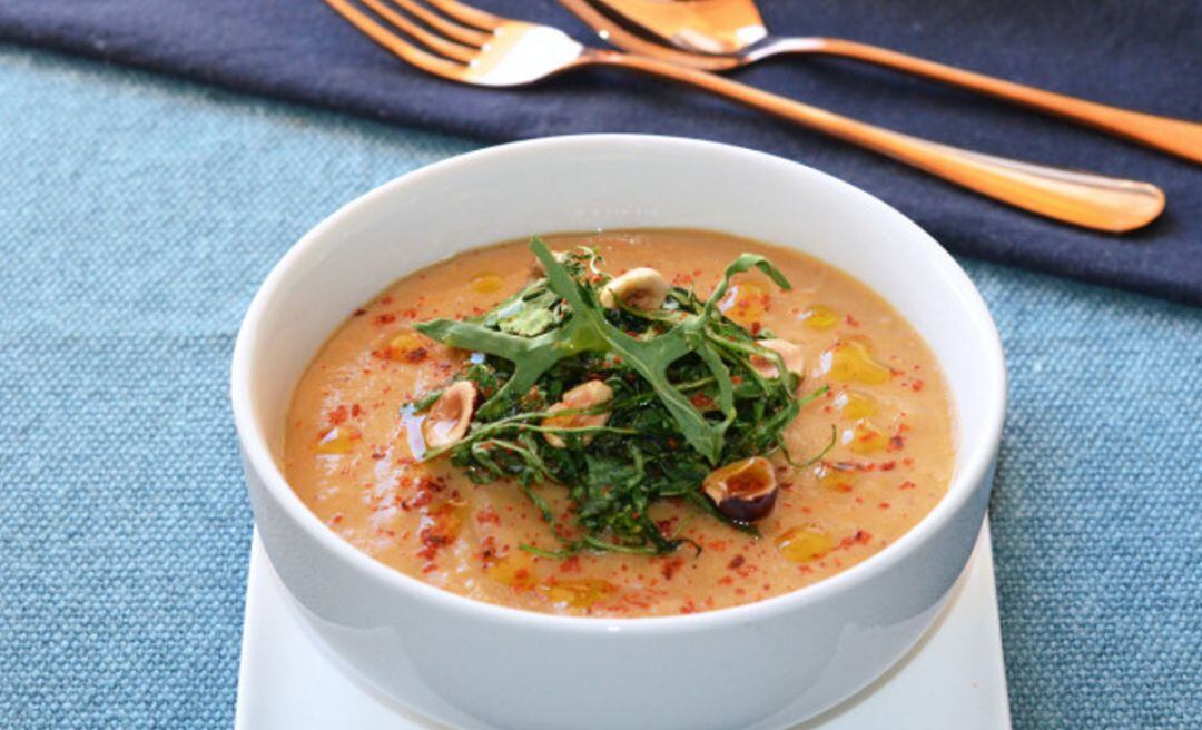 Popietas de Capellán con Crema de Boniato Azafranada, Chipirón Y Judías Verdes