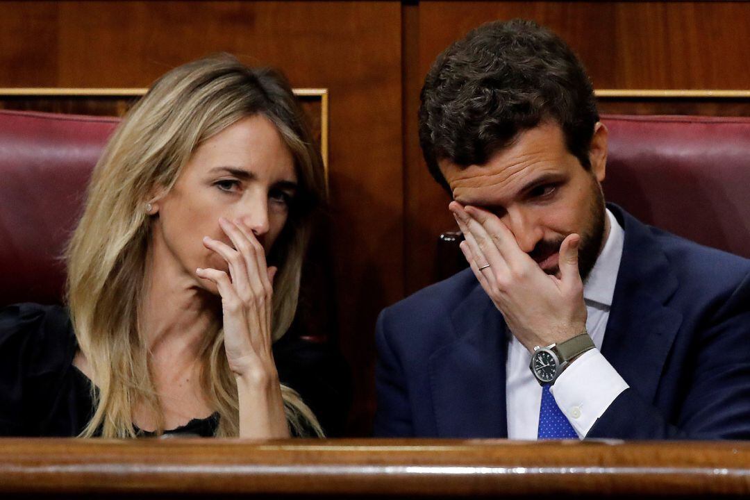 El líder del PP, Pablo Casado, y la portavoz del partido, Cayetana Álvarez de Toledo