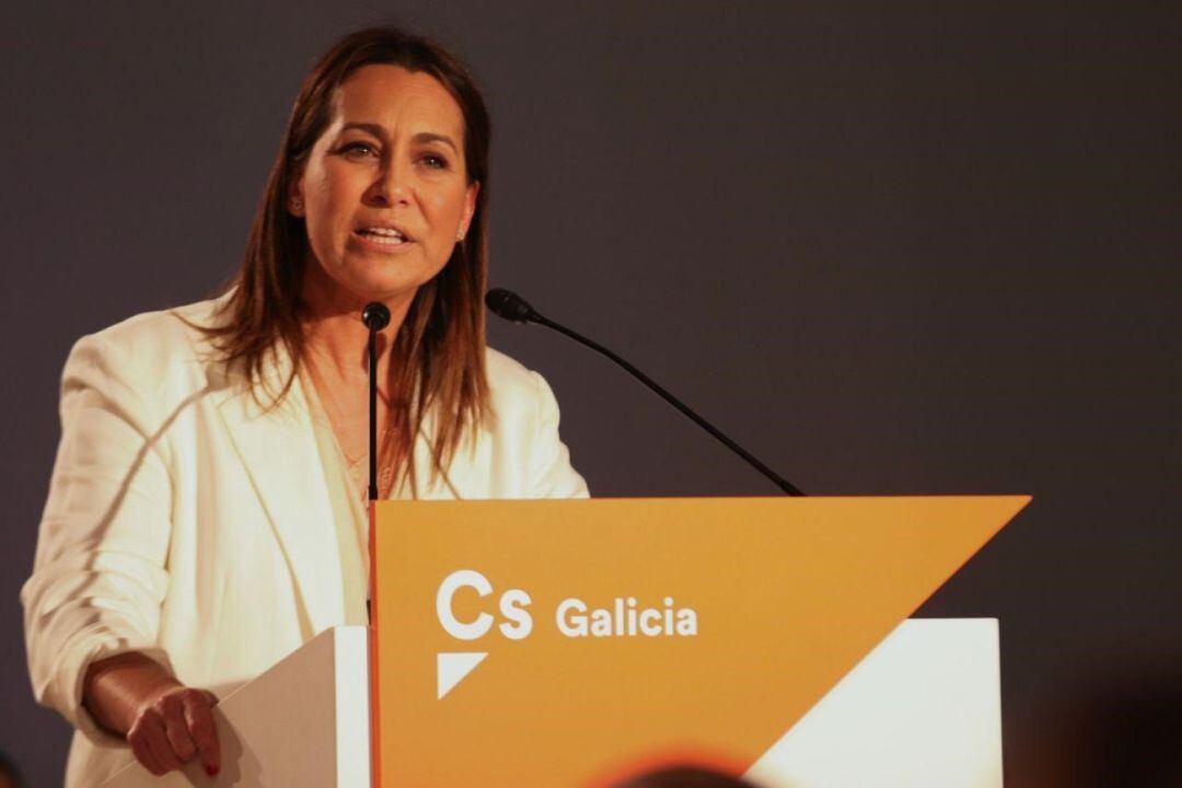 Beatriz Pino en una comparecencia