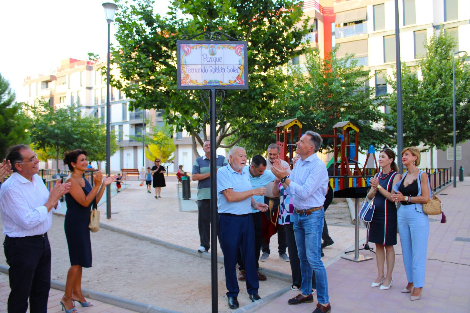 El Parque de San Fernando de Lorca pasa a llamarse &#039;Fernando Roldán