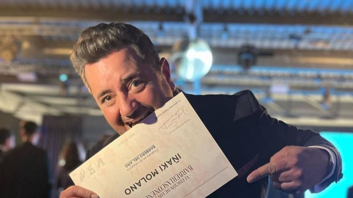 Iñaki Melano, tercer clasificado del torneo de peluquería de París, el 'Hoy por Hoy Bilbao-Bizkaia'