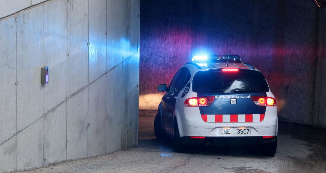 Imagen de archivo de un coche patrulla de los Mossos d'Esquadra