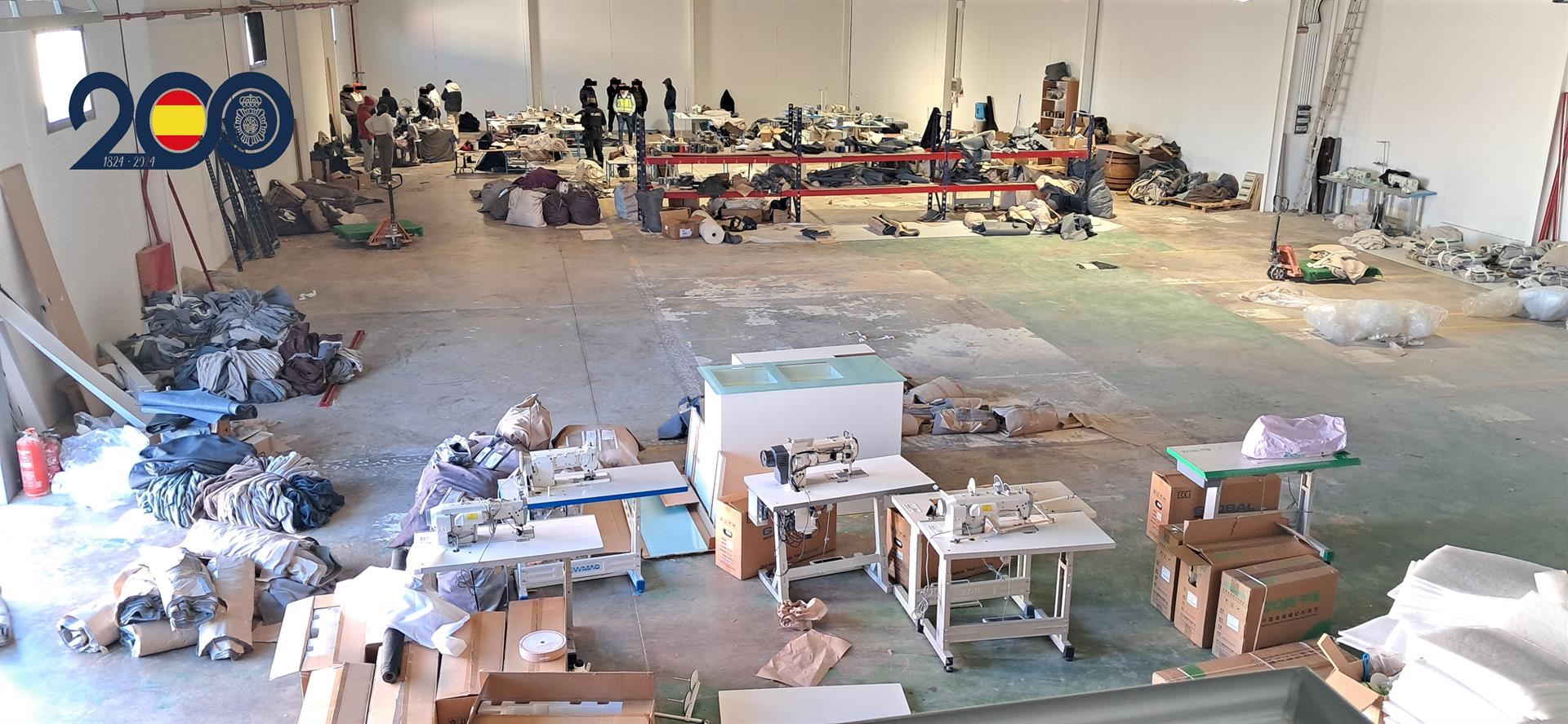 Policía Nacional detiene a 4 personas en Jumilla por explotar a extranjeros en una empresa textil