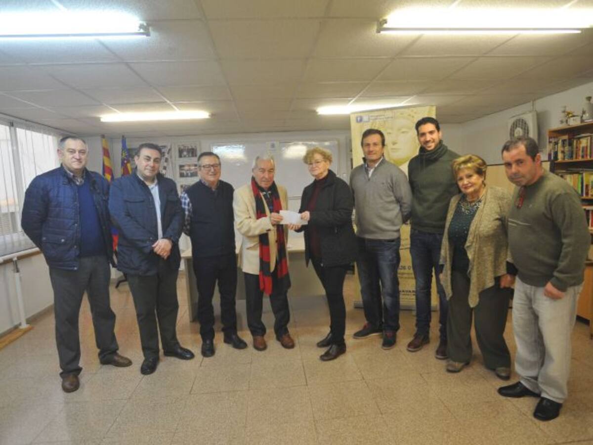 2.158 euros para la Asociación de Parkinson