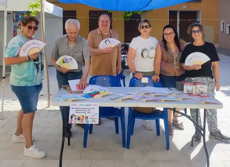 El colectivo, en la feria de Biar