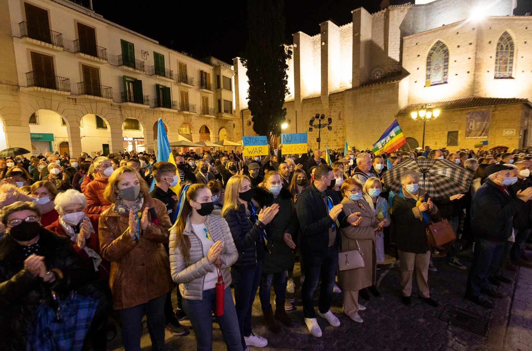 Concentración por la paz en Ucrania en Gandia