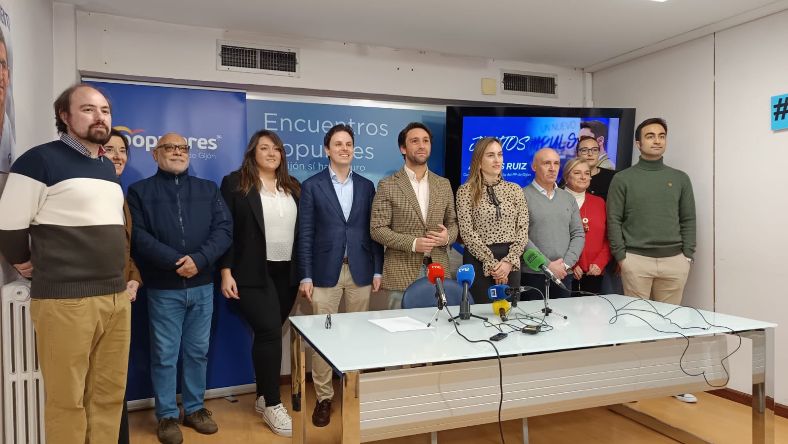 El diputado regional aspira a presidir a los populares en Gijón.