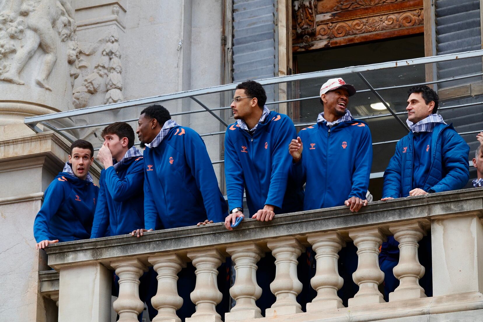 Segunda mascletà de las Fallas 2026 con firma de Hermanos Sirvent dedicada a su padre