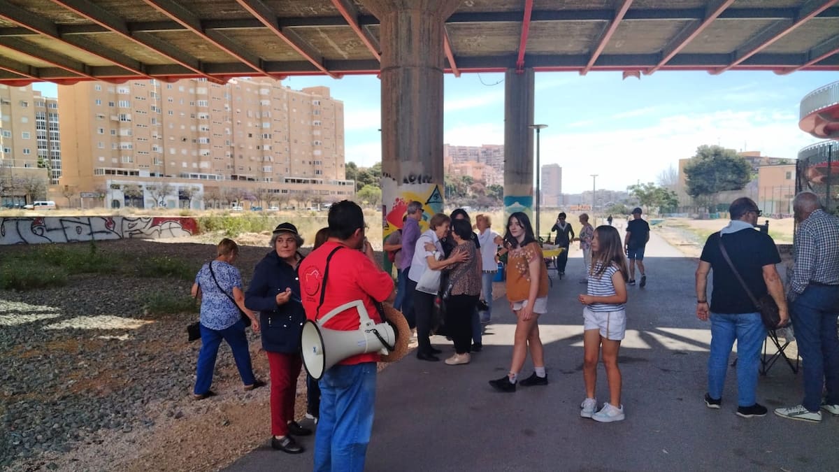 Entrevista al portavoz de Vecindario Por un Parque Central, Vicente Alcaraz, quien pide en Hoy por Hoy Alicante transparencia a las administraciones para desbloquear el proyecto