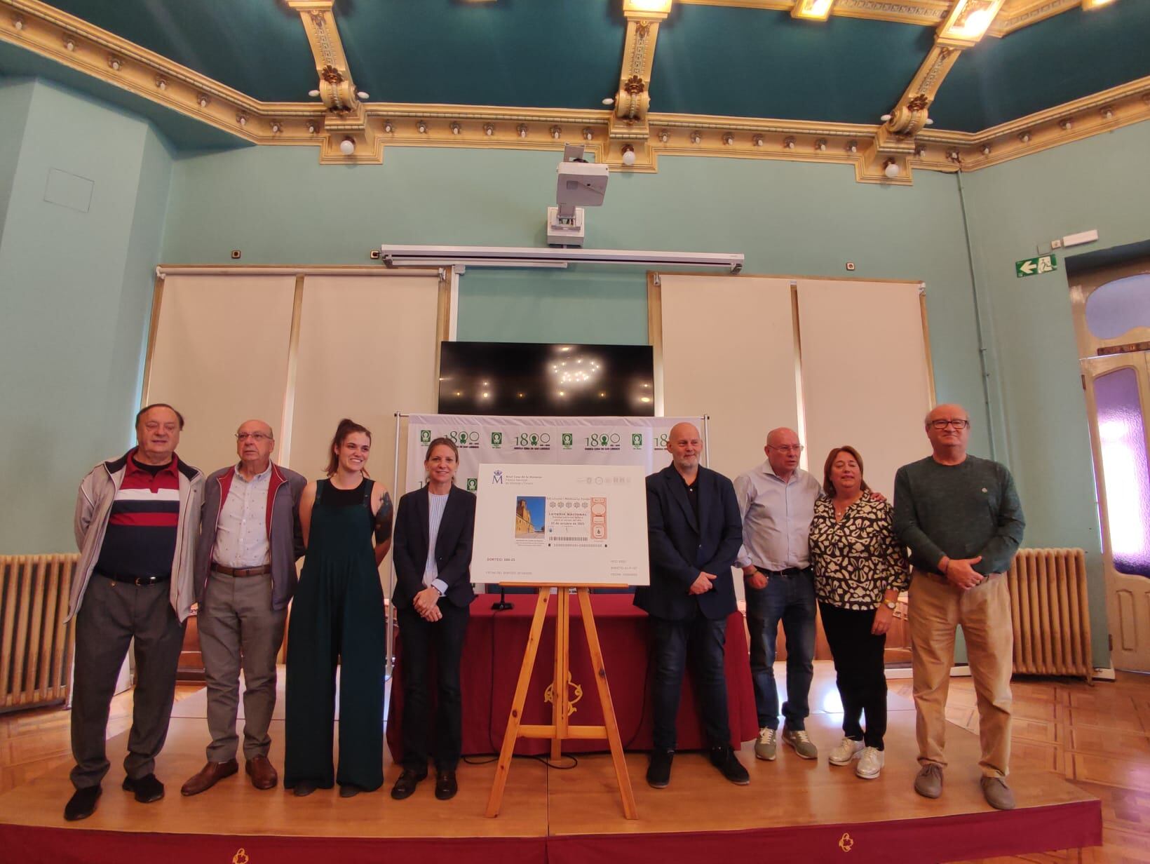 Acto de presentación este martes del décimo de la Lotería Nacional para el Sorteo del 25 de octubre.