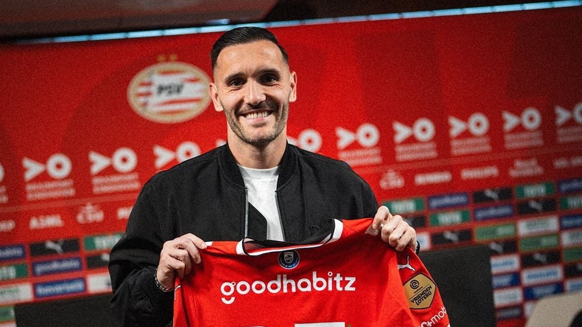 Lucas Pérez explica los motivos que precipitaron su salida del Dépor: "Ni yo me lo merezco ni tanta gente de Coruña se lo merece"