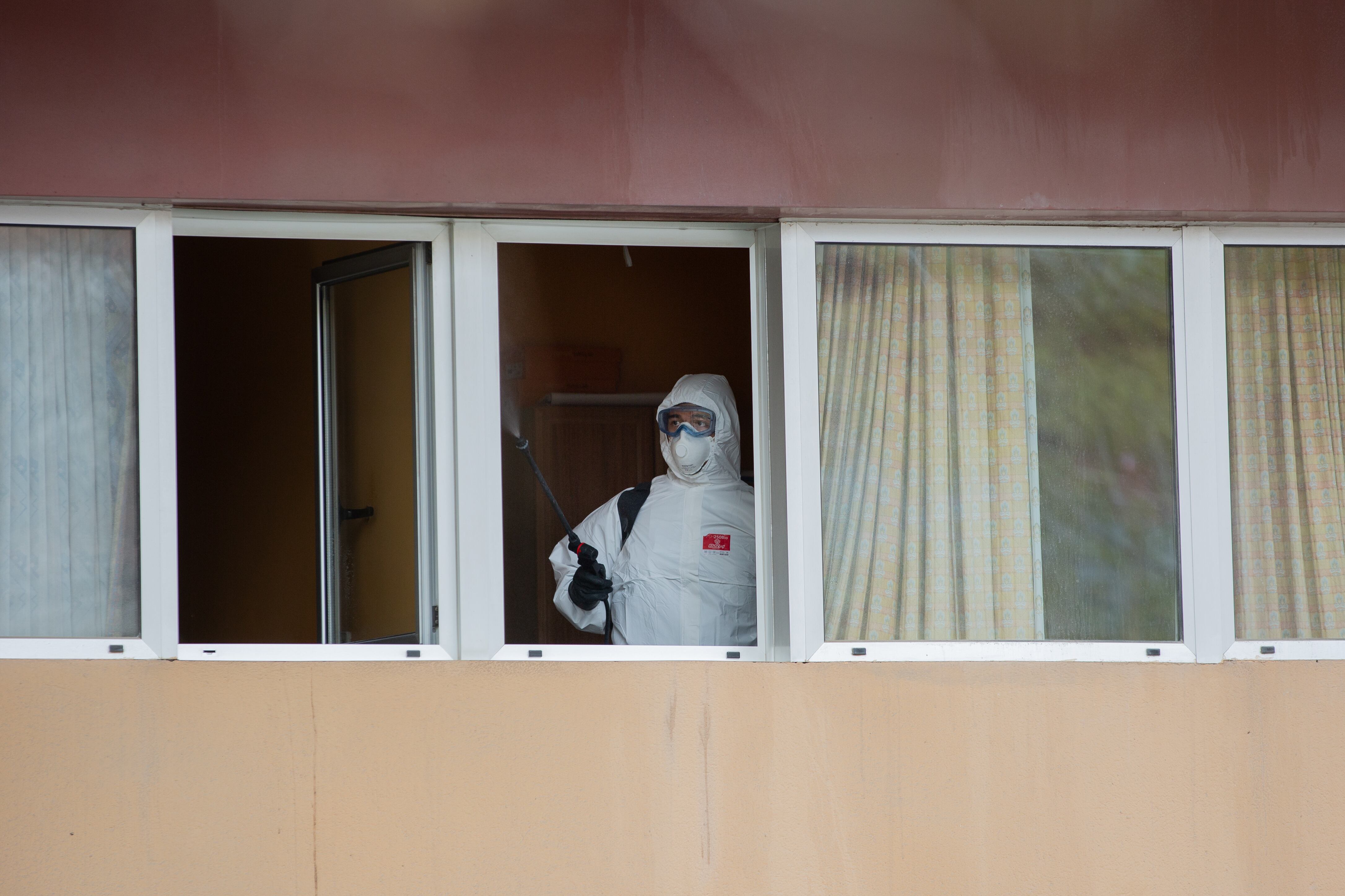 Desinfección de una residencia de ancianos en Barcelona