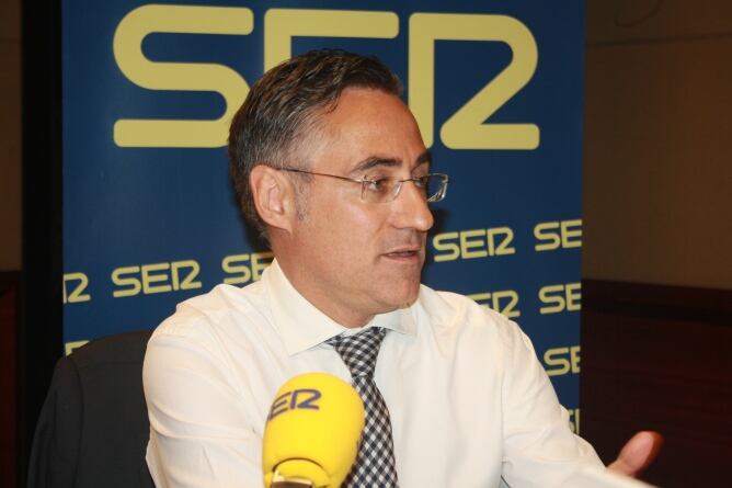 Ramon Tremosa als estudis de Ràdio Barcelona