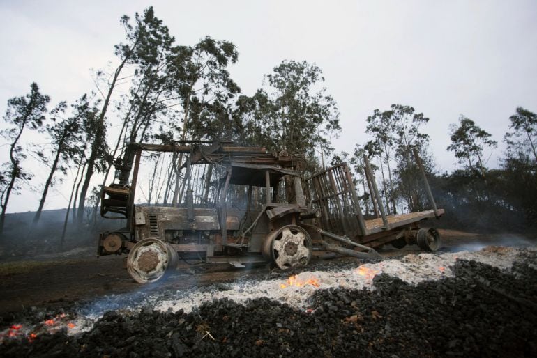 Una oleada de incendios está azotando en las últimas horas a la cornisa cantábrica, sobre todo a Asturias.