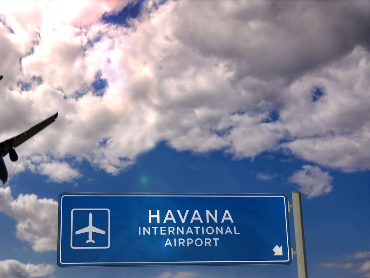 Los vuelos procedentes de Cuba repostarán en la República Dominicana por la falta de carburante