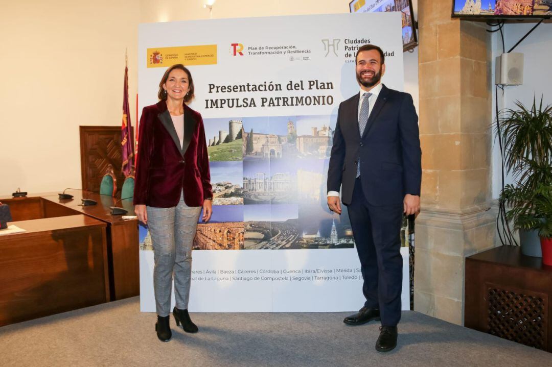 Reyes Maroto y Luis Salaya tras la presentación del Plan Impulsa Patrimonio en Úbeda