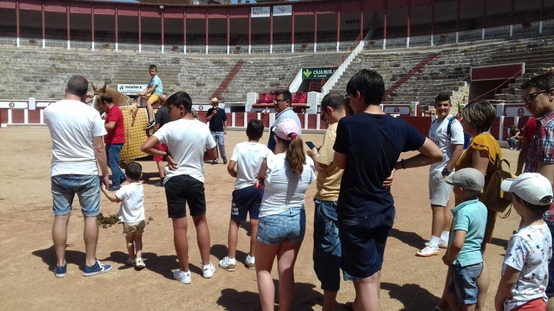 Asistentes a la actividad organziada por el Foro Taurino de Zamora