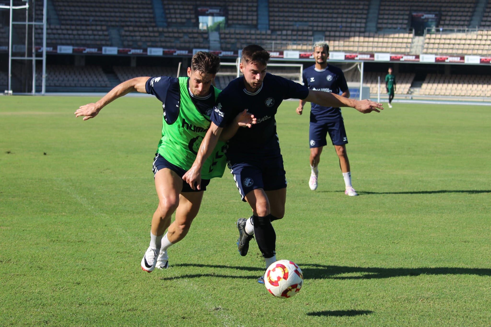 Entrenamiento Xerez DFC en Chapín