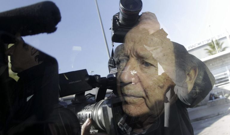 José Luis Núñez, dentro de un coche antes de ingresar en prisión